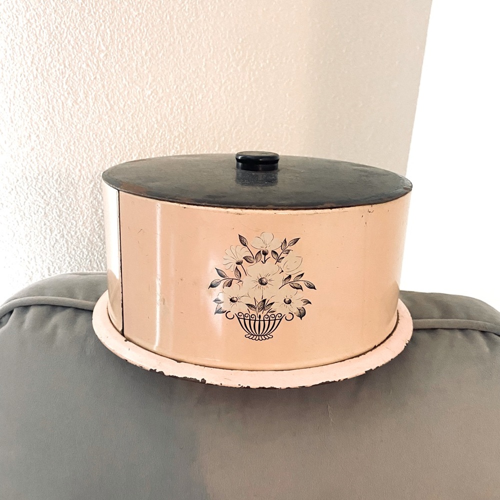 Vintage metal cake holder
